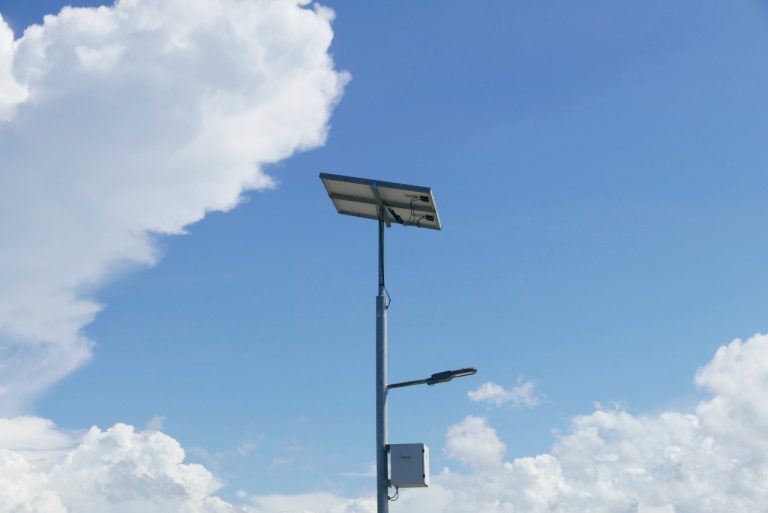 Lamparas Solares Alumbrado Público